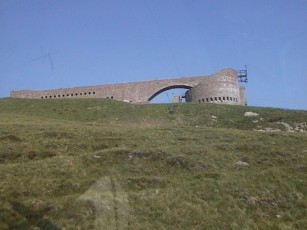 tamar2_03.jpg (16573 bytes)