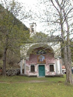 salanti32.jpg (34219 bytes)