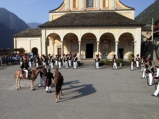 calasca09.jpg (26500 bytes)