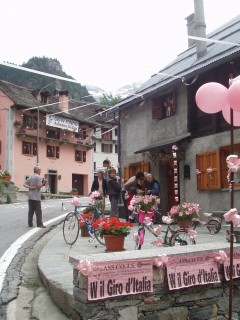 giro04.jpg (26787 bytes)