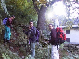 salei03.jpg (60912 bytes)