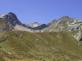 schiles21.jpg (23850 bytes)
