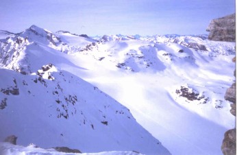 chilchal07.jpg (21090 byte)