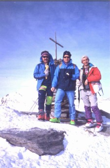 chilchal08.jpg (22842 byte)