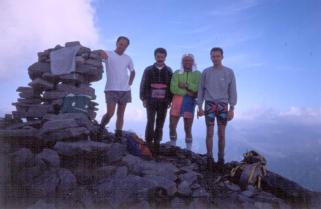 crana_03.jpg (10993 byte)